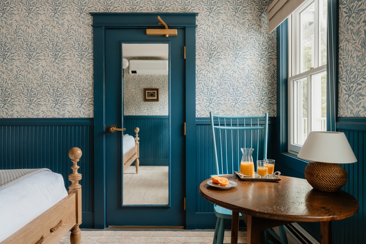 Moderne Tapete mit elegantem Muster für Wohnräume